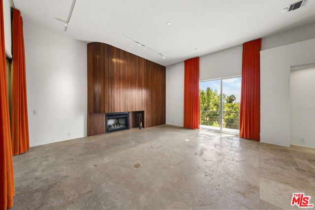 3625 Lowry Road, Los Angeles CA: https://media.crmls.org/mediaz/f6bb78c6-75f3-4fdc-b2bb-cddcb48cf9ee.jpg