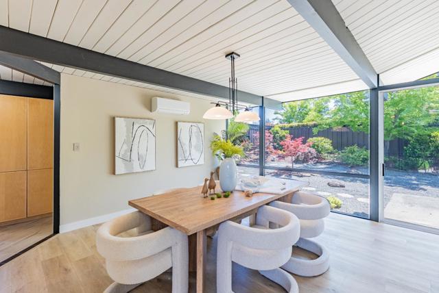 814 Beaverton Court, Sunnyvale CA: https://media.crmls.org/mediaz/f6bbb81e-f376-4133-a309-778eef870b30.jpg
