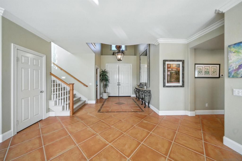 MLS #250031505SD img 11