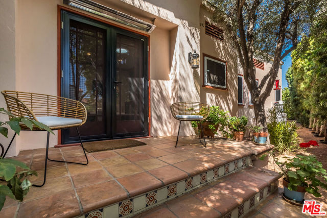 755 S Highland Avenue, Los Angeles CA: https://media.crmls.org/mediaz/f6bc836b-200c-4af4-afd8-722a290dd79b.jpg