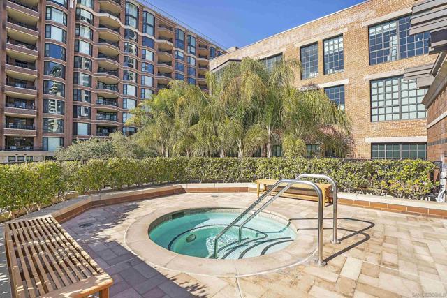 500 Harbor, San Diego, California 92101, 1 Bedroom Bedrooms, ,1 BathroomBathrooms,Condominium,For Sale,Harbor,250019663SD