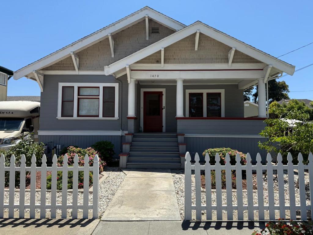 1470 Benton Street
