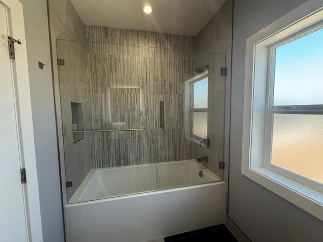 37000 Poplar Avenue, Newark CA: https://media.crmls.org/mediaz/f6bf52df-21ea-4724-a8f6-4be487c9669b.jpg
