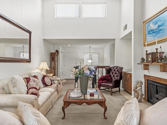 Detail Gallery Image 10 of 37 For 2403 La Costa Ave a,  Carlsbad,  CA 92009 - 2 Beds | 2/1 Baths