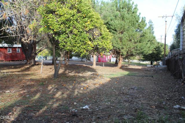 1173 Cliff Avenue, Fillmore CA: https://media.crmls.org/mediaz/f6c0e33a-fd3e-47f5-8928-7c23c67b5355.jpg
