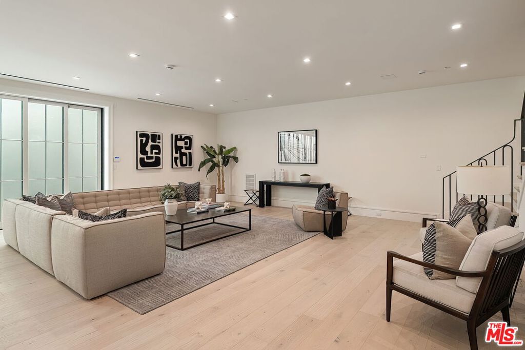 MLS #26668443 image #43