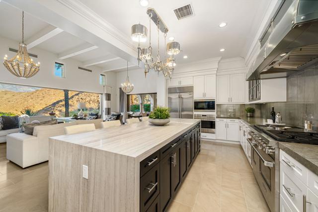 7 Mount San Jacinto Circle, Rancho Mirage, CA 92270