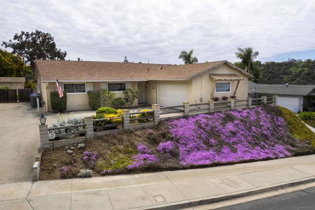 1945 Goldboro Street, San Diego CA: https://media.crmls.org/mediaz/f6c358e6-7aa7-4810-b0d9-f1f19bda62f4.jpg