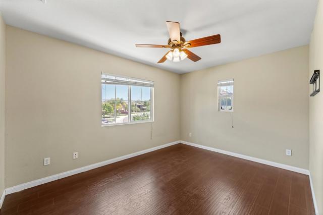 1049 Boulder, Oceanside CA: https://media.crmls.org/mediaz/f6c3b6ac-15c8-4407-b17f-2c1a3d8d14f9.jpg