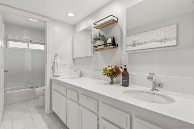 Image 42 of 53 For 13024 Olmeda Court