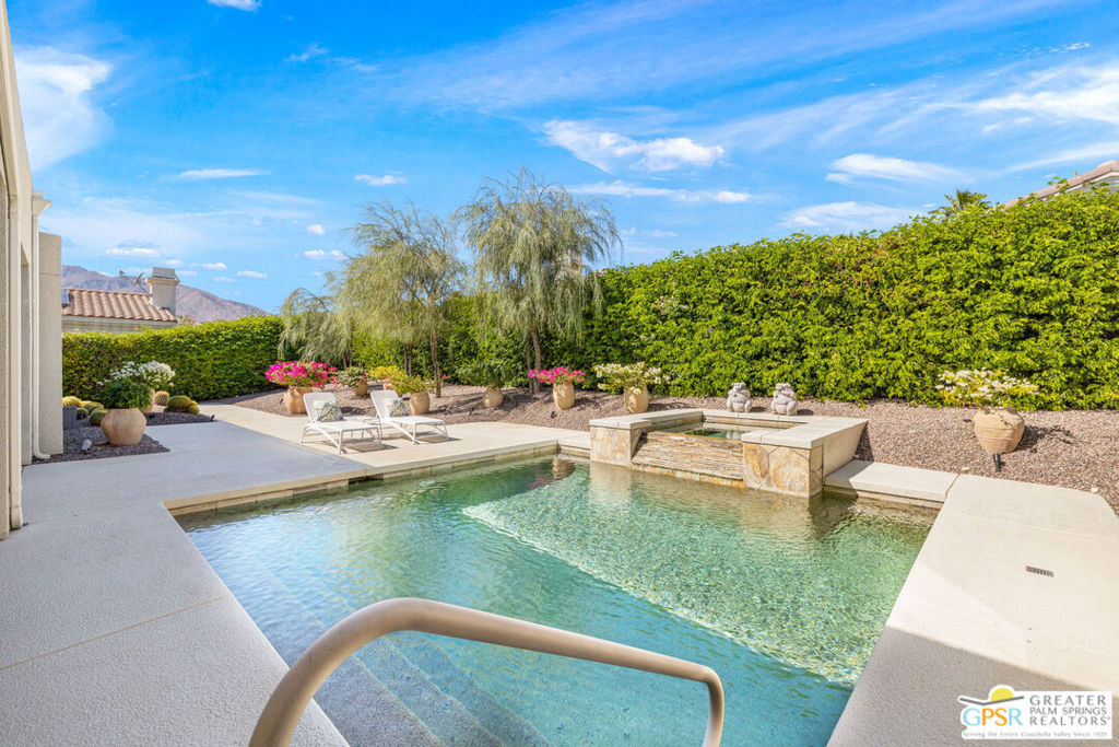 MLS #25601563PS image #16