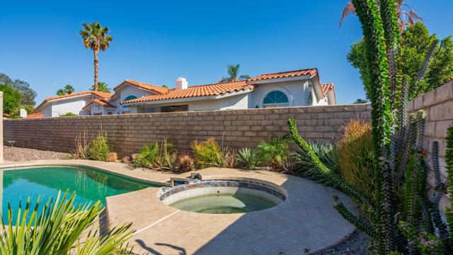78901 Runaway Bay Drive, Bermuda Dunes CA: https://media.crmls.org/mediaz/f6c79734-6a40-46bb-baac-6ab21b287272.jpg