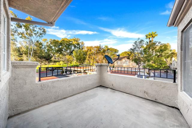 Image 23 of 37 For 11106 Portobelo Dr.