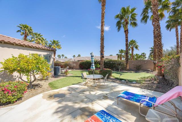 60284 Honeysuckle Street, La Quinta CA: https://media.crmls.org/mediaz/f6ca410d-cc8c-4aaf-be2e-20365d5be9c4.jpg