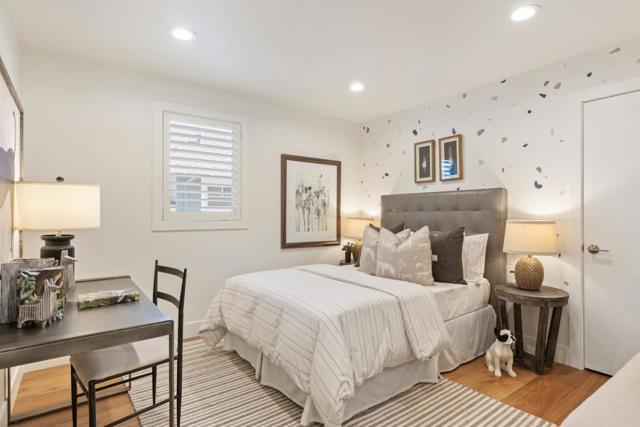 1596 Columbus Avenue, Burlingame CA: https://media.crmls.org/mediaz/f6cac4cd-cc72-4e64-8ae0-8a6cf321f798.jpg