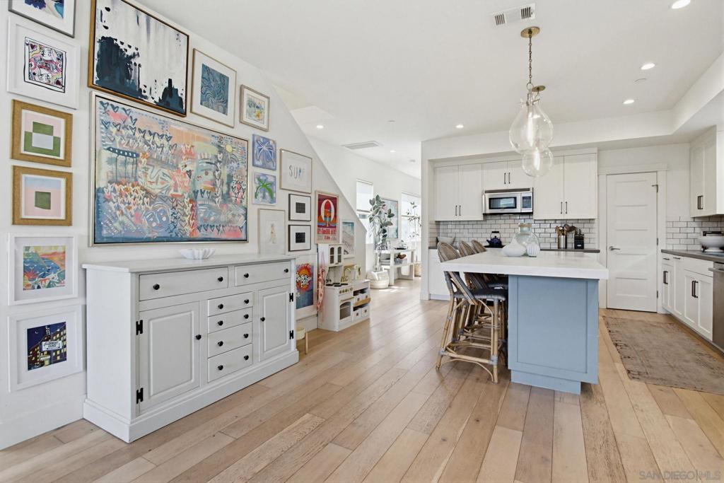 835 Beryl St. - photo 8