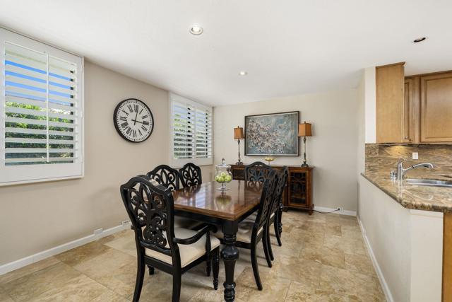 2 Rutgers Court, Rancho Mirage CA: https://media.crmls.org/mediaz/f6caf6ef-1ff2-4a4e-86df-0f2c6e9129cc.jpg