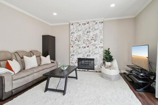 Image 15 of 69 For 10703 Pebble Place