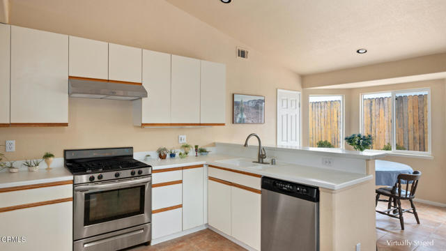 Detail Gallery Image 5 of 18 For 258 Dairyland Rd, Buellton,  CA 93427 - 3 Beds | 2 Baths