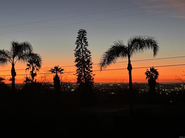 Detail Gallery Image 19 of 19 For 2357 via Monserate, Fallbrook,  CA 92084 - 3 Beds | 2 Baths