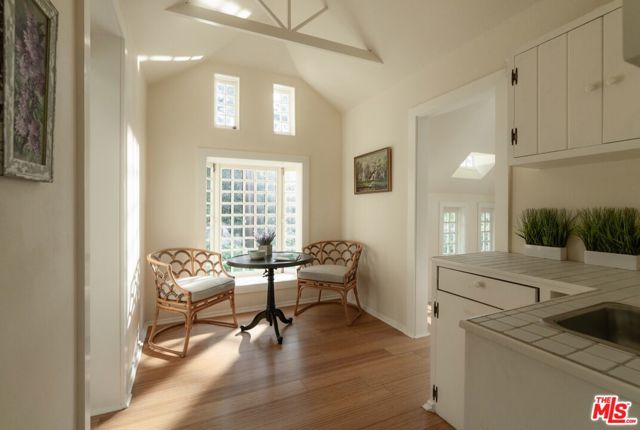 663 Lilac Drive, Santa Barbara CA: https://media.crmls.org/mediaz/f6cdfcdd-0303-4098-bb24-63549dbbb711.jpg