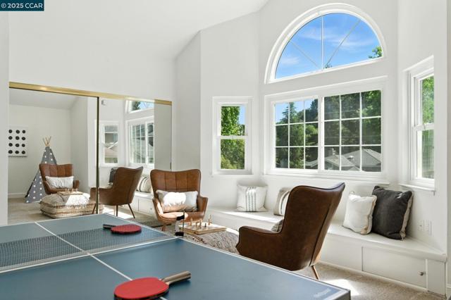 316 Valley High Dr, Pleasant Hill CA: https://media.crmls.org/mediaz/f6ce5dd7-11c1-46a8-9f97-1cc2503248f2.jpg