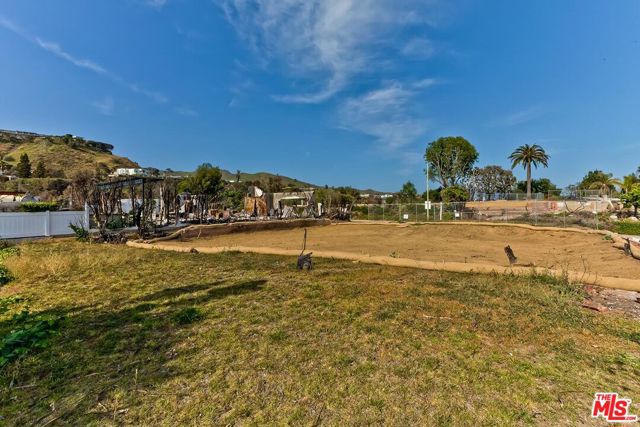 Drew Fenton | 917 Enchanted Way Pacific Palisades CA | MLS: 7172326