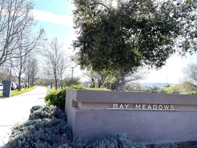 2835 Alvarado Ave, San Mateo CA: https://media.crmls.org/mediaz/f6d05ca0-2828-4b1b-ae43-e424f64b4b06.jpg