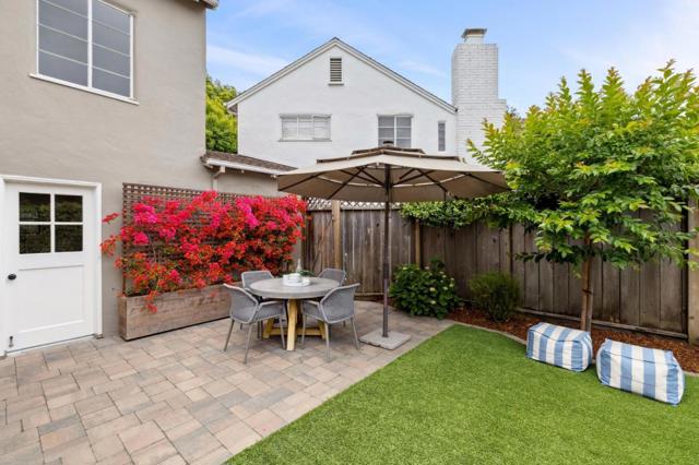 29 Baytree Way, San Mateo CA: https://media.crmls.org/mediaz/f6d0d643-ce26-4fd3-9a22-9da9376dc8a7.jpg