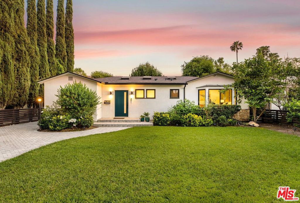 11920 Hartsook Street