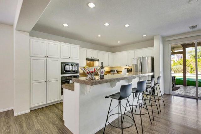 84400 Onda Drive, Indio CA: https://media.crmls.org/mediaz/f6d55ff5-9deb-42f8-9956-b2181a1e5d17.jpg
