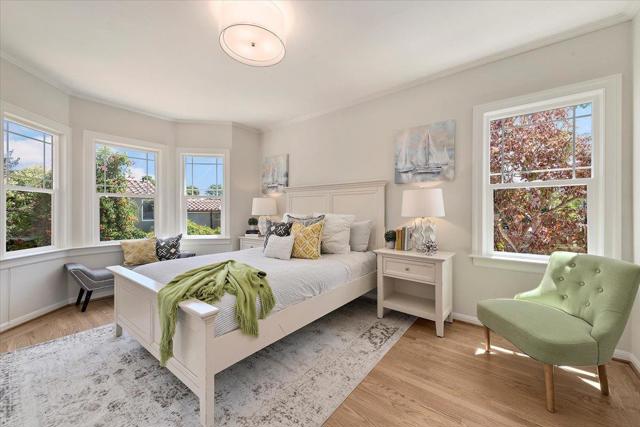 1107 Palm Avenue, San Mateo CA: https://media.crmls.org/mediaz/f6d71c06-ad12-4ab9-a4b8-d6e854437466.jpg
