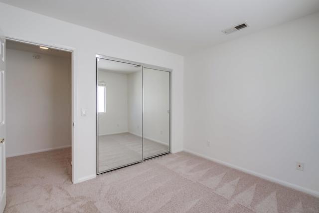 11532 Creekstone Lane, San Diego CA: https://media.crmls.org/mediaz/f6d97fec-f765-47d6-a521-a66947848f0f.jpg