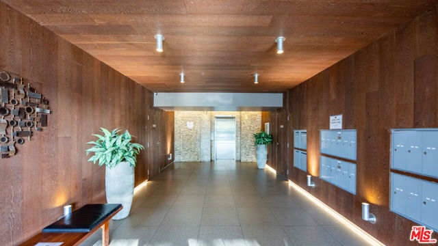 1818 Thayer Avenue, Los Angeles CA: https://media.crmls.org/mediaz/f6d9a64e-137d-4ee0-9dd3-0ee5275bd601.jpg