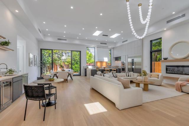 769 Allen Court, Palo Alto CA: https://media.crmls.org/mediaz/f6d9e635-0b2e-4d2c-9e60-774a3b4057e3.jpg
