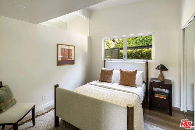 5661 Spreading Oak Drive, Los Angeles CA: https://media.crmls.org/mediaz/f6da8d5a-6d3c-4c2f-8f7c-96b2b5029dd6.jpg