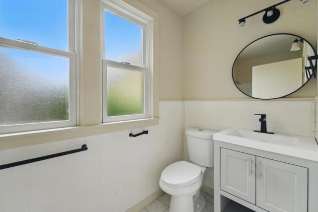 930 Monroe Street, Santa Clara CA: https://media.crmls.org/mediaz/f6de17b7-28ae-4e9c-97cd-785a2b9d90e2.jpg