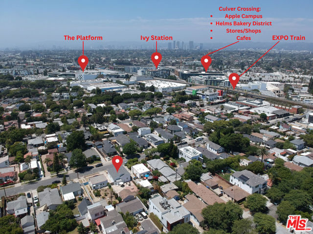 3588 Helms Avenue, Culver City CA: https://media.crmls.org/mediaz/f6df333a-dee8-4aee-af36-7333ec788234.jpg