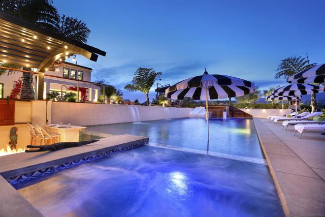 8366 The Landing Way, San Diego CA: https://media.crmls.org/mediaz/f6e097ee-5a58-4c3c-ae24-2aad57069d0a.jpg