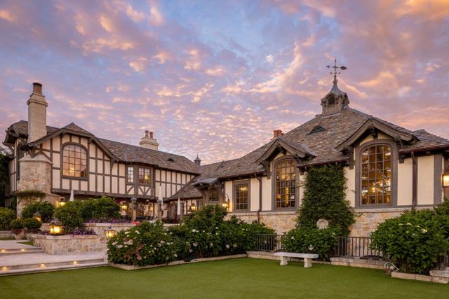 2 La Pradera Lane, Carmel CA: https://media.crmls.org/mediaz/f6e0f659-aaee-4920-97e5-5feb0f950fd4.jpg