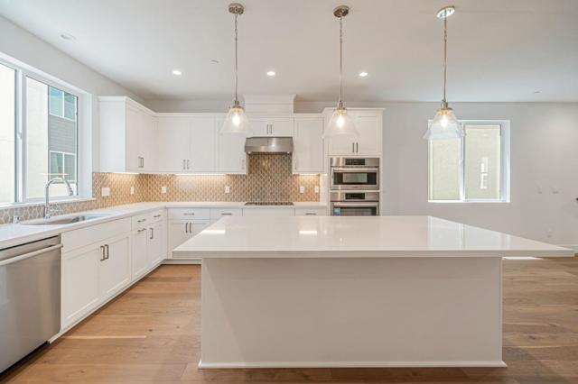 1020 Sinopia Terrace, San Ramon CA: https://media.crmls.org/mediaz/f6e1bbe5-ebdd-4d70-a65c-d157a91c6437.jpg
