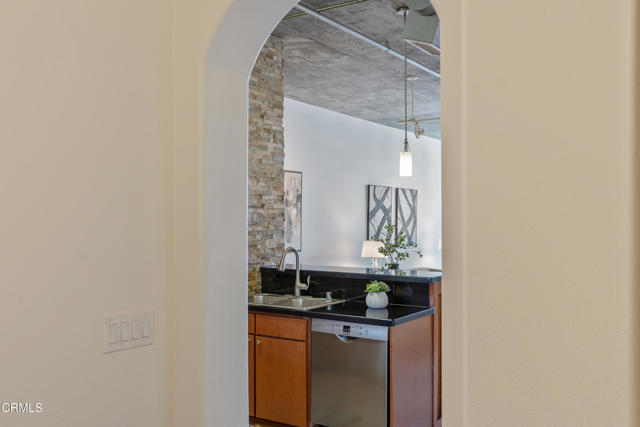 Detail Gallery Image 11 of 50 For 840 E Green St #217,  Pasadena,  CA 91101 - 2 Beds | 2 Baths