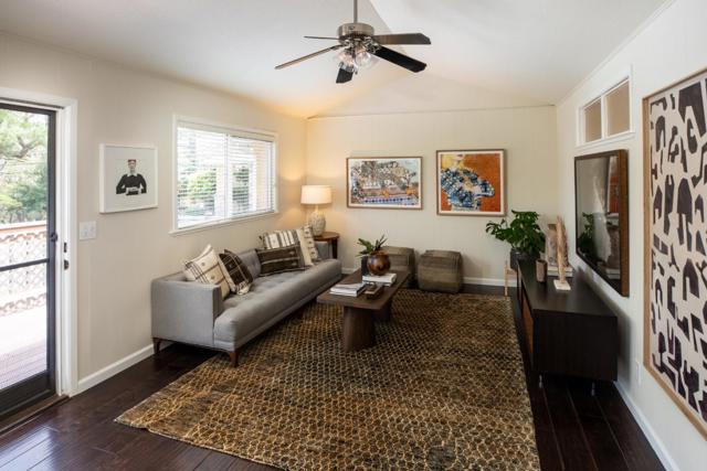 252 Raymundo Drive, Woodside CA: https://media.crmls.org/mediaz/f6e1e5a1-7795-4deb-a2ec-cfb877a36334.jpg