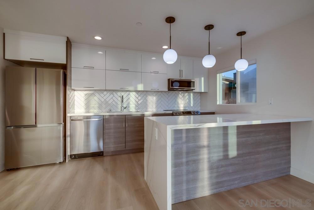 MLS #250032138SD img 56