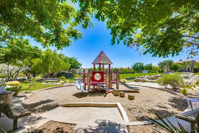 8297 Katherine Claire Lane, San Diego CA: https://media.crmls.org/mediaz/f6e267be-cfe3-4700-995c-b4d927fef965.jpg