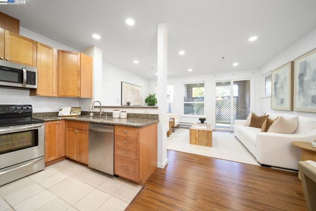 3695 Stevenson Blvd, Fremont CA: https://media.crmls.org/mediaz/f6e40919-adee-424a-80e9-1bdf4061b7d7.jpg