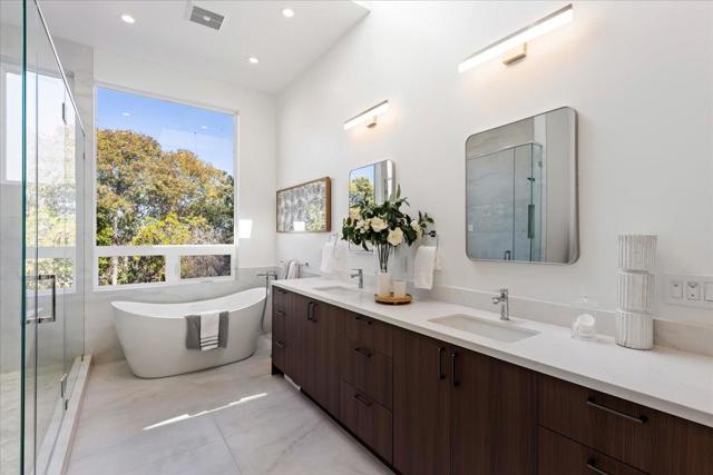 61 HILLTOP Drive, San Carlos CA: https://media.crmls.org/mediaz/f6e45154-b81b-4983-b4b2-bb74d5417219.jpg