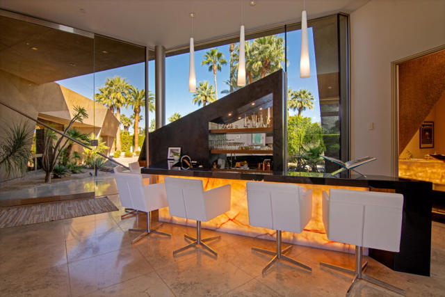 740 N Prescott Drive, Palm Springs CA: https://media.crmls.org/mediaz/f6e4eb95-63fe-4a13-a6ed-0c4742bc875d.jpg