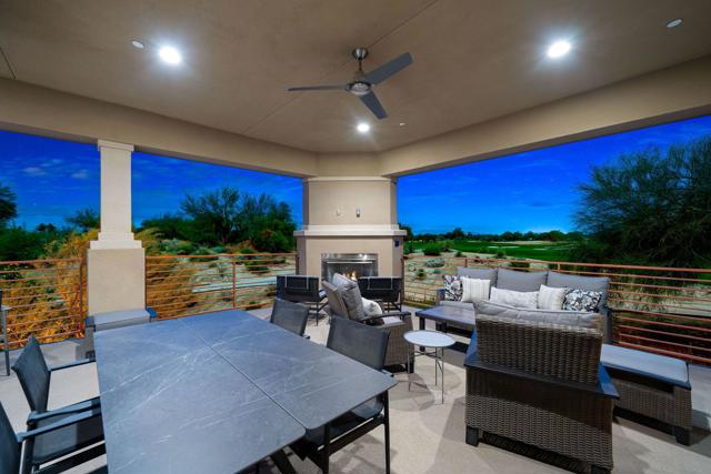 603 Retreat Circle, Palm Desert CA: https://media.crmls.org/mediaz/f6e4ec67-1710-4f41-8a88-3402f08650fa.jpg