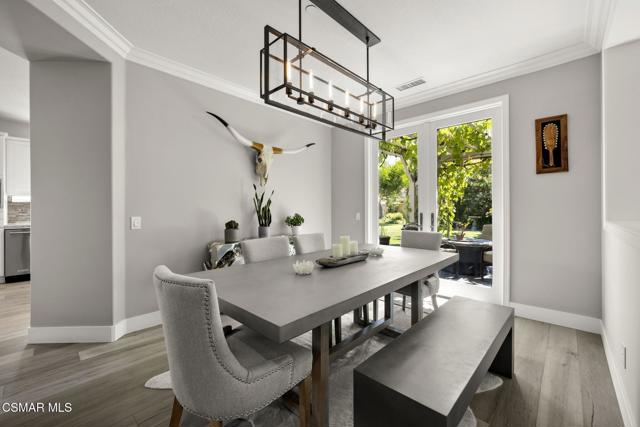 1915 Hazel Nut Court, Agoura Hills CA: https://media.crmls.org/mediaz/f6e52dcc-3a93-4e4b-96f7-f422ed0426ef.jpg